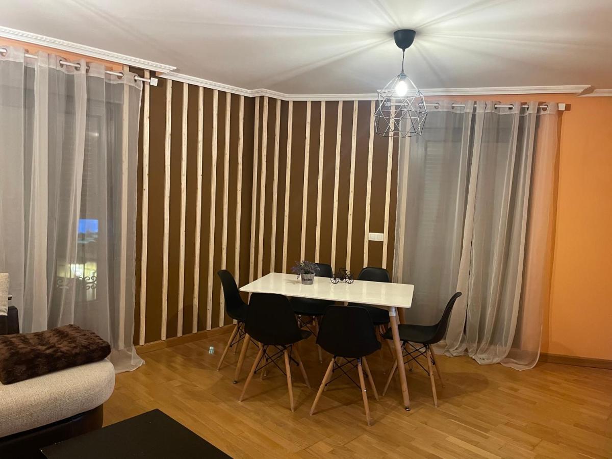 Sumergete En Leon I Y II Vivienda Turistica Εξωτερικό φωτογραφία